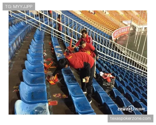 特写：尼斯俱乐部残疾球迷专属看台改造完成后的首个比赛日