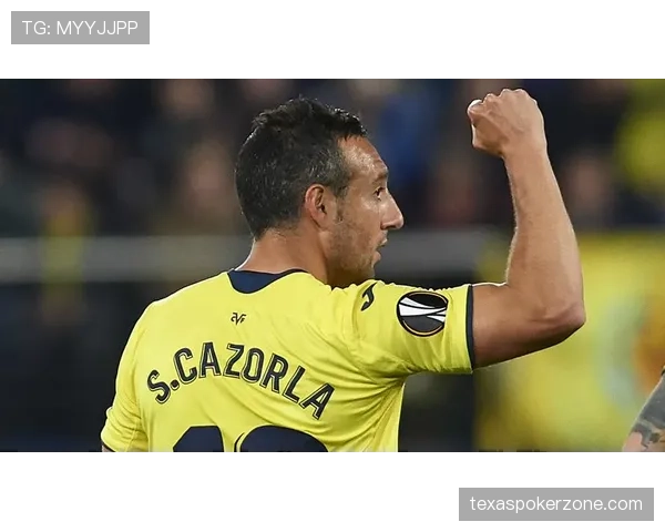 特写：37岁老将卡索拉训练场加练，坦言愿为保级战至最后一刻